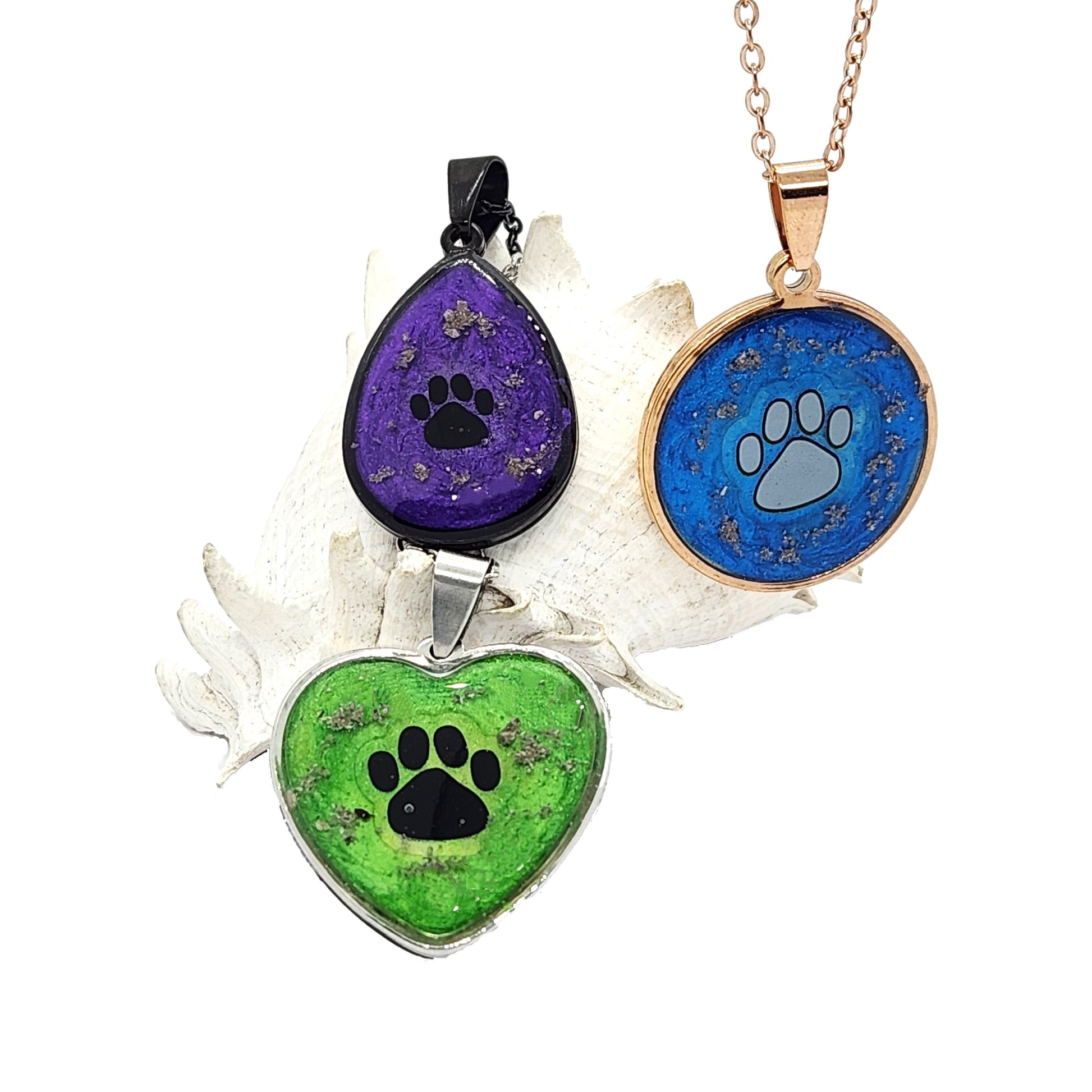 The Paw Print cremation pendant